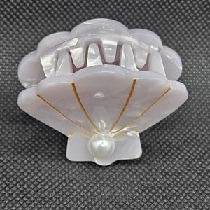 SHELL MERMAID HAIR CLIPS